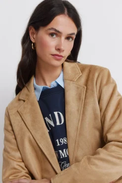 Blazer en daim synth&eacute;tique
