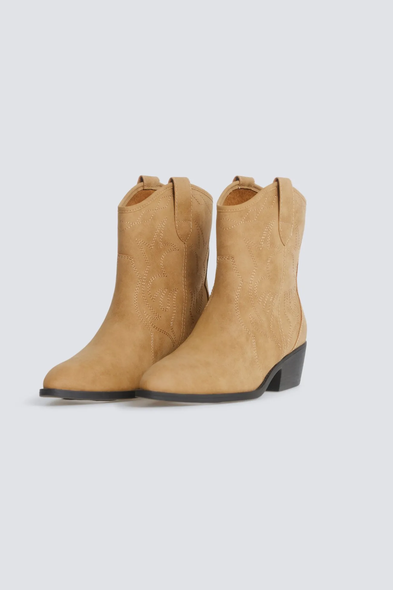 Bottes cowboy effet daim