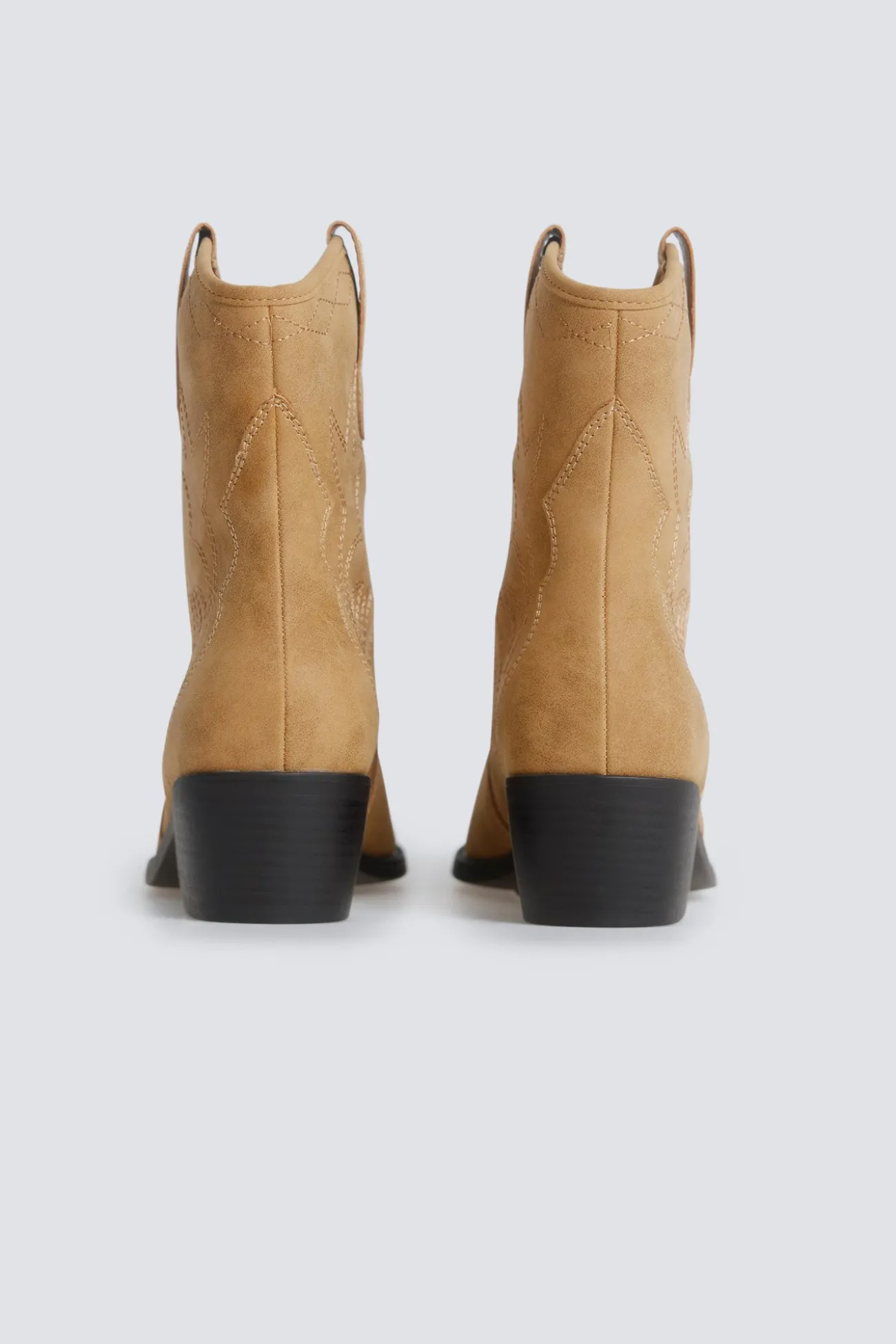 Bottes cowboy effet daim