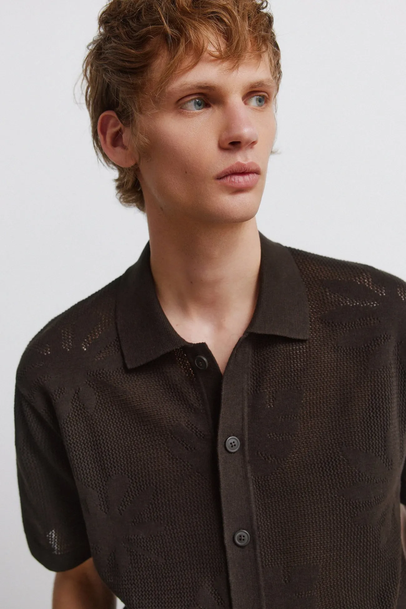 Cardigan à feuilles