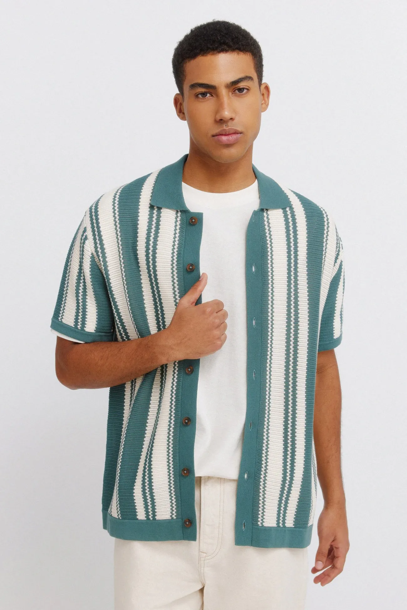 Cardigan à rayures à boutons