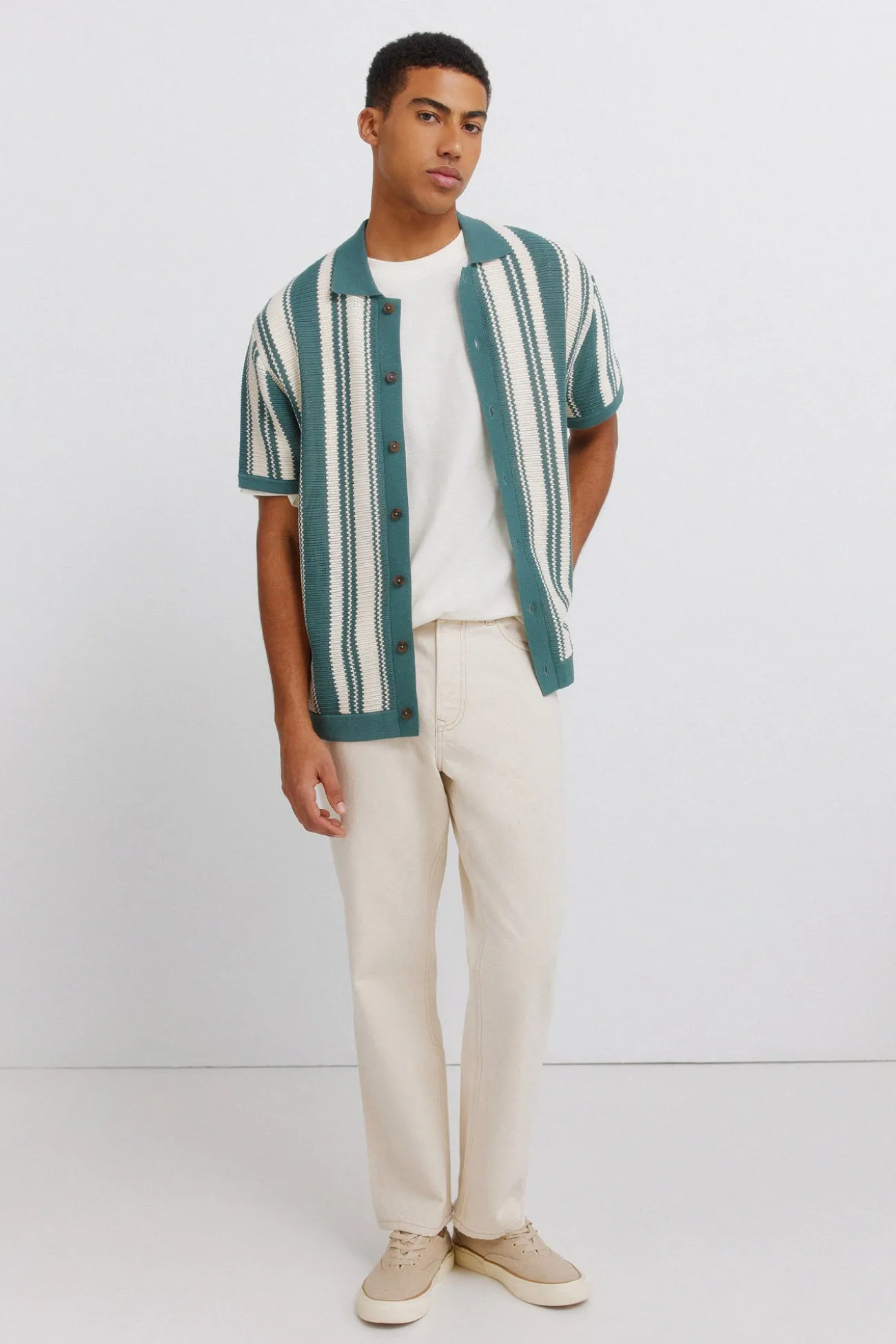 Cardigan à rayures à boutons