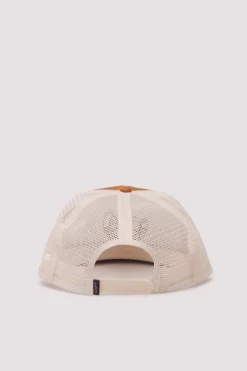 Casquette à visière plate brodée