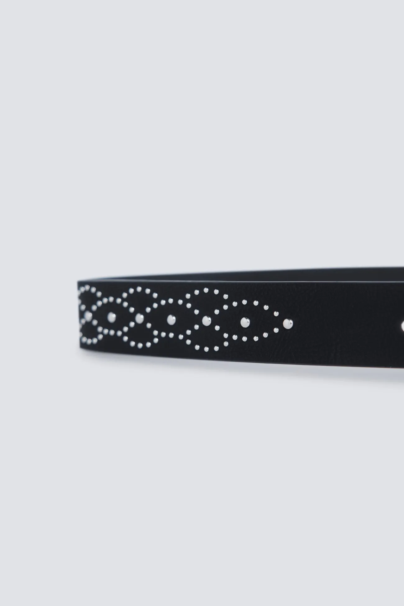 Ceinture à frise et clous