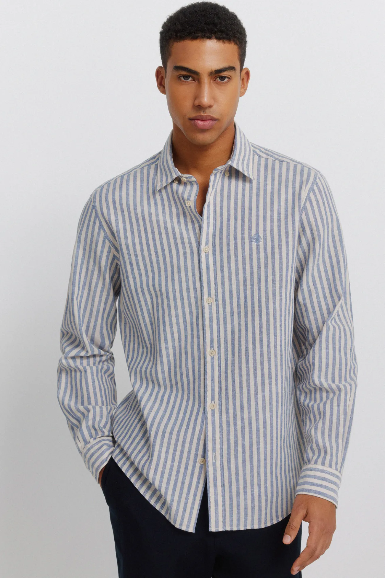 Chemise en lin à rayures