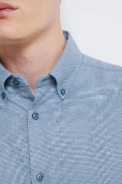 Chemise habill&eacute;e structur&eacute;e bicolore