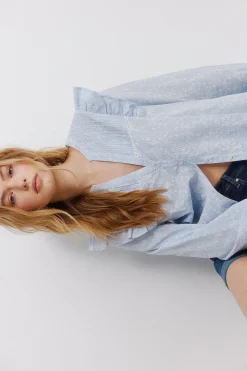 Chemise romantique &agrave; volants