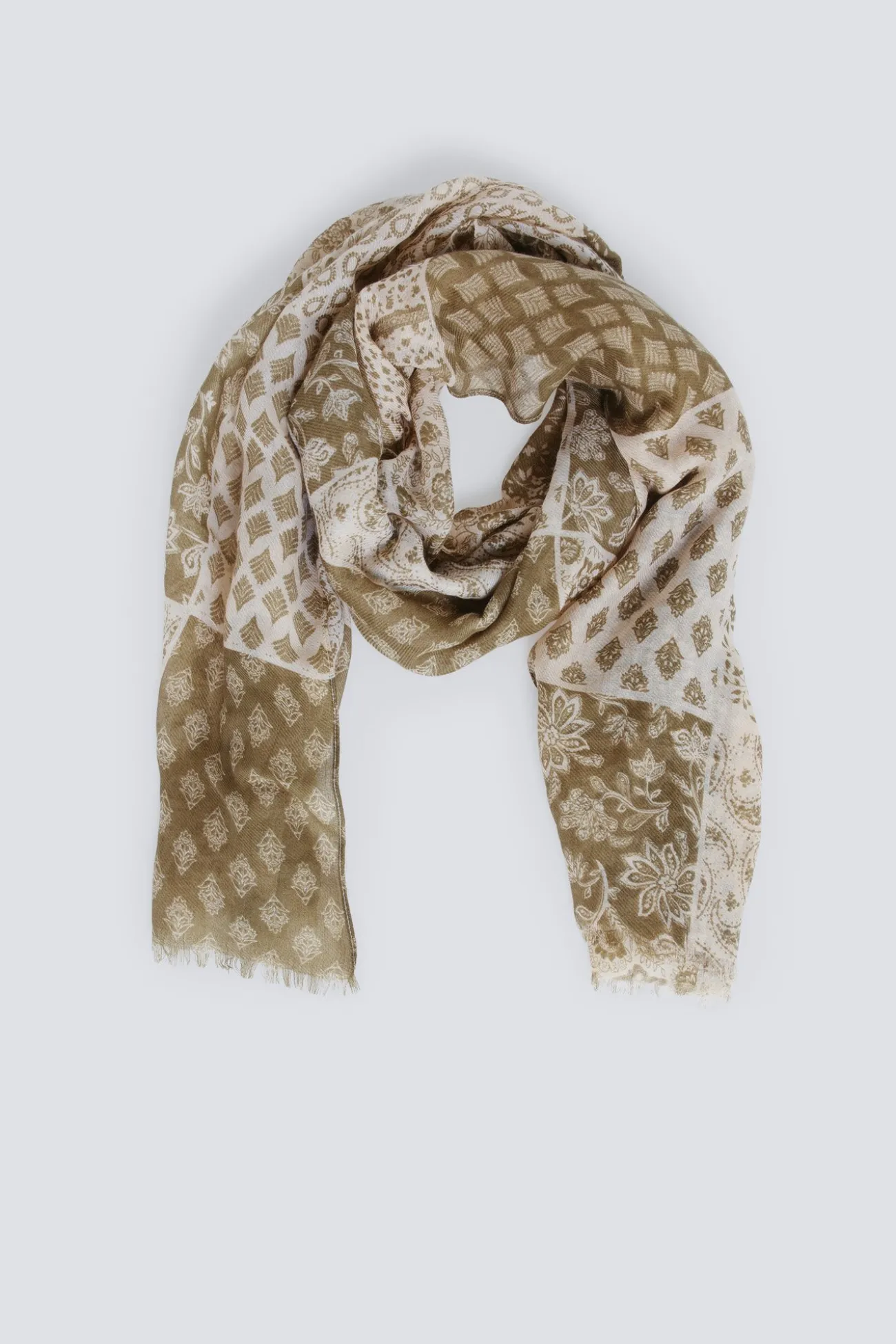 Foulard multi-imprimé