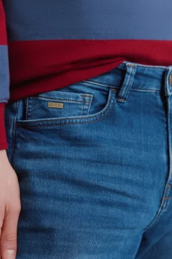 Jeans coupe slim délavé moyen
