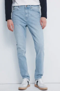 Jeans slim d&eacute;lav&eacute; clair