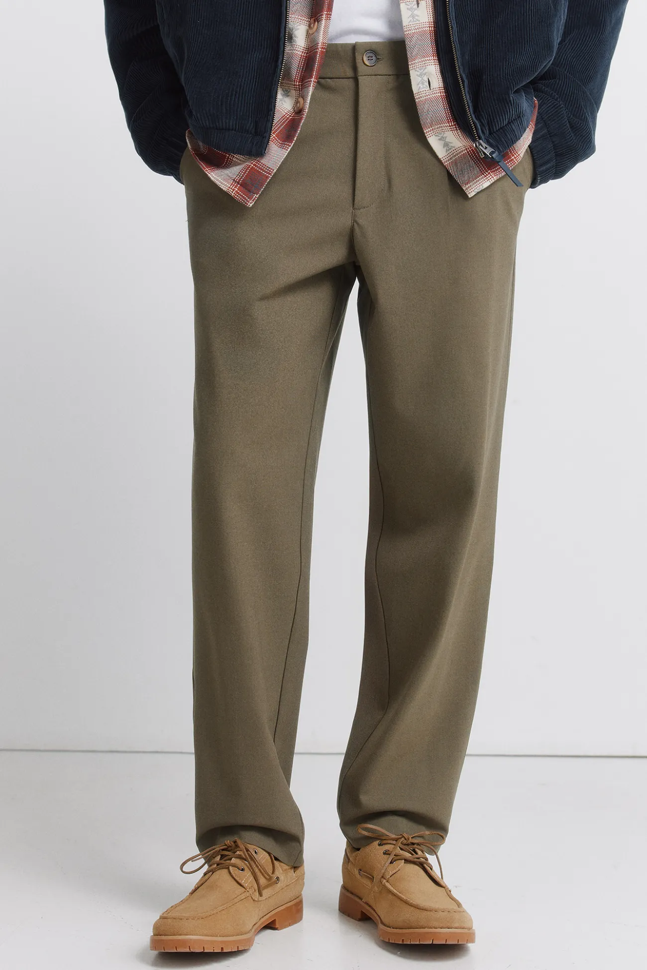Pantalon confort plissé coupe décontractée