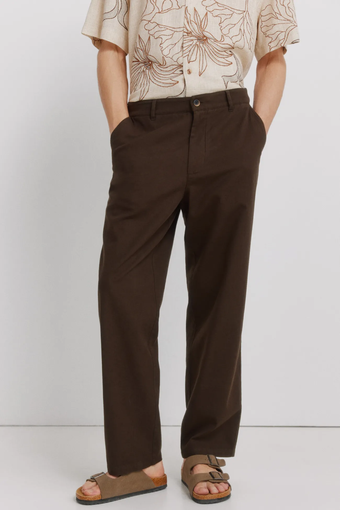 Pantalon droit coupe droite en lin