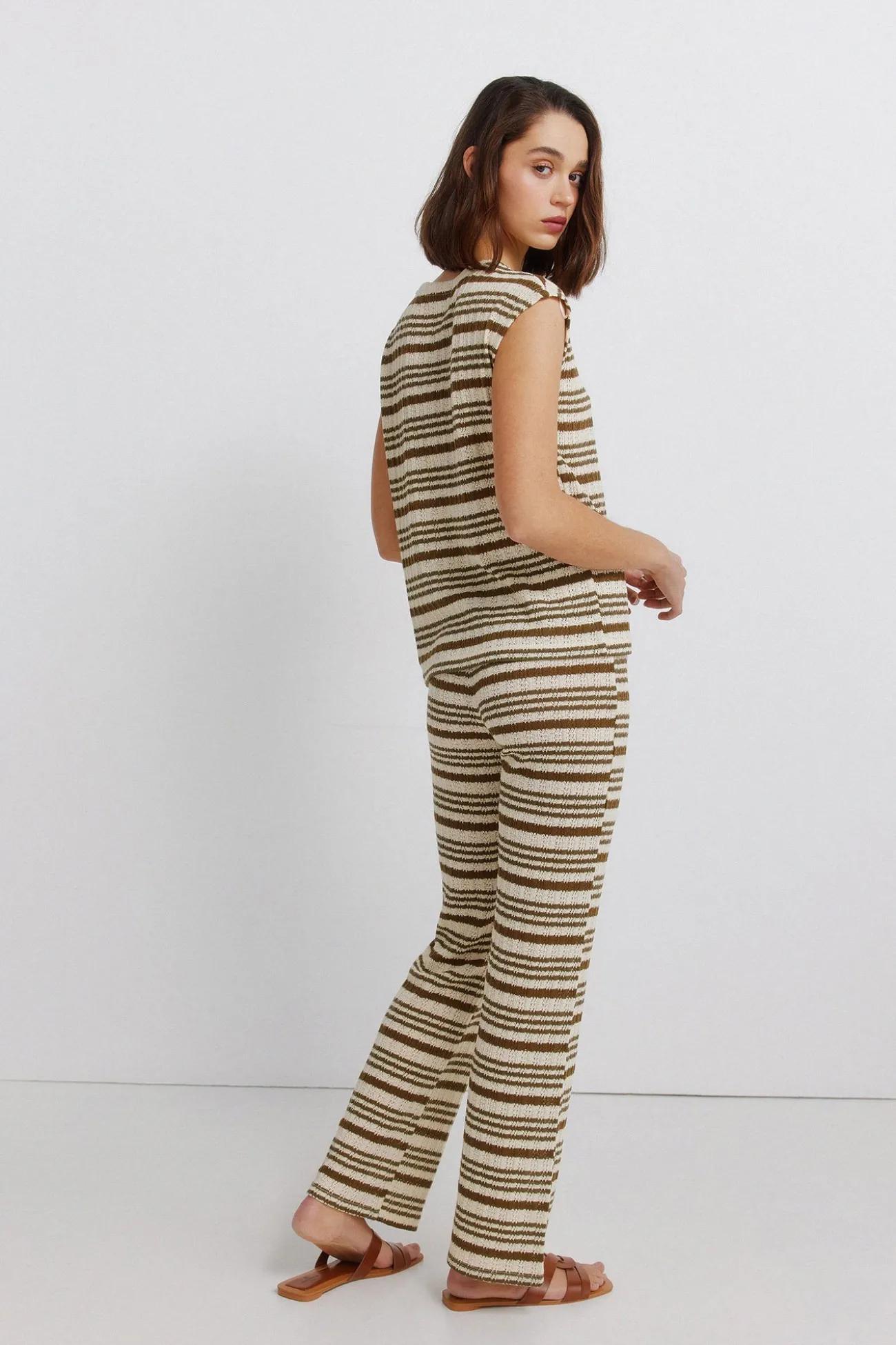 Pantalon en tricot à rayures