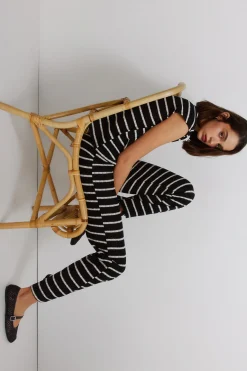 Pantalon en tricot à rayures
