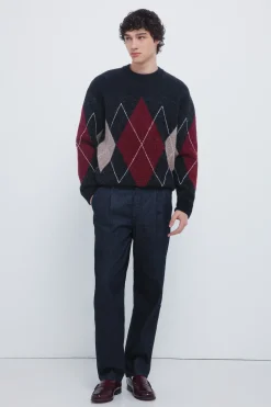 Pull fantaisie &agrave; motifs de losanges
