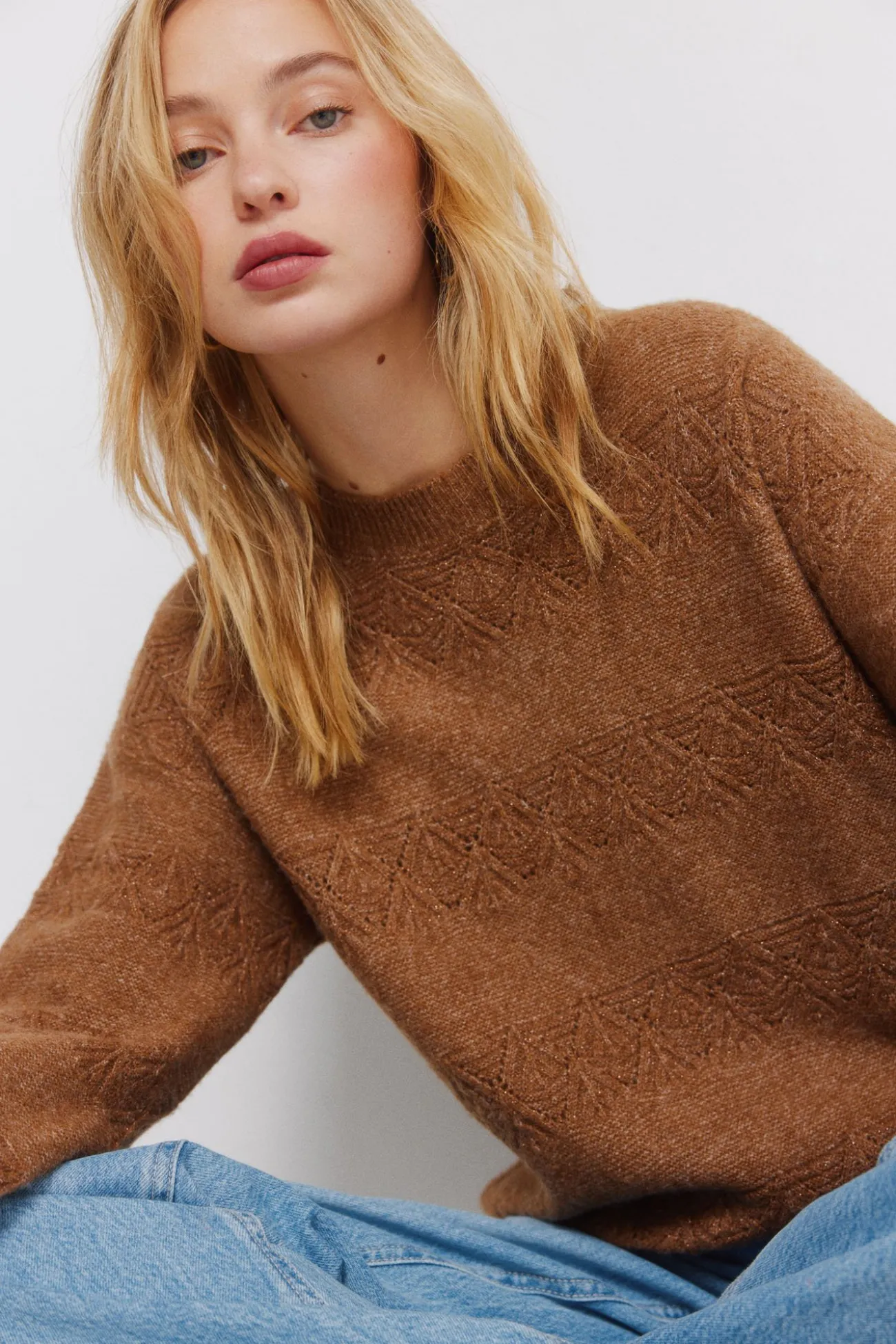 Pull pointelle rayures lurex