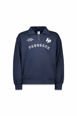 sweat-shirt