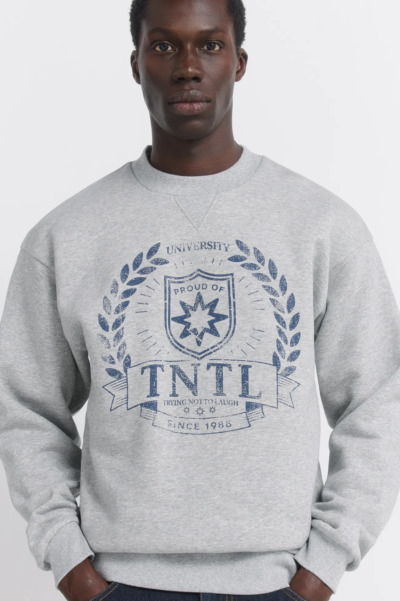 Sweat-shirt à écusson