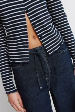 T-shirt &agrave; rayures avec boutons