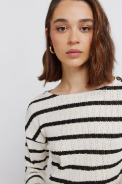 T-shirt &agrave; rayures boutons aux &eacute;paules