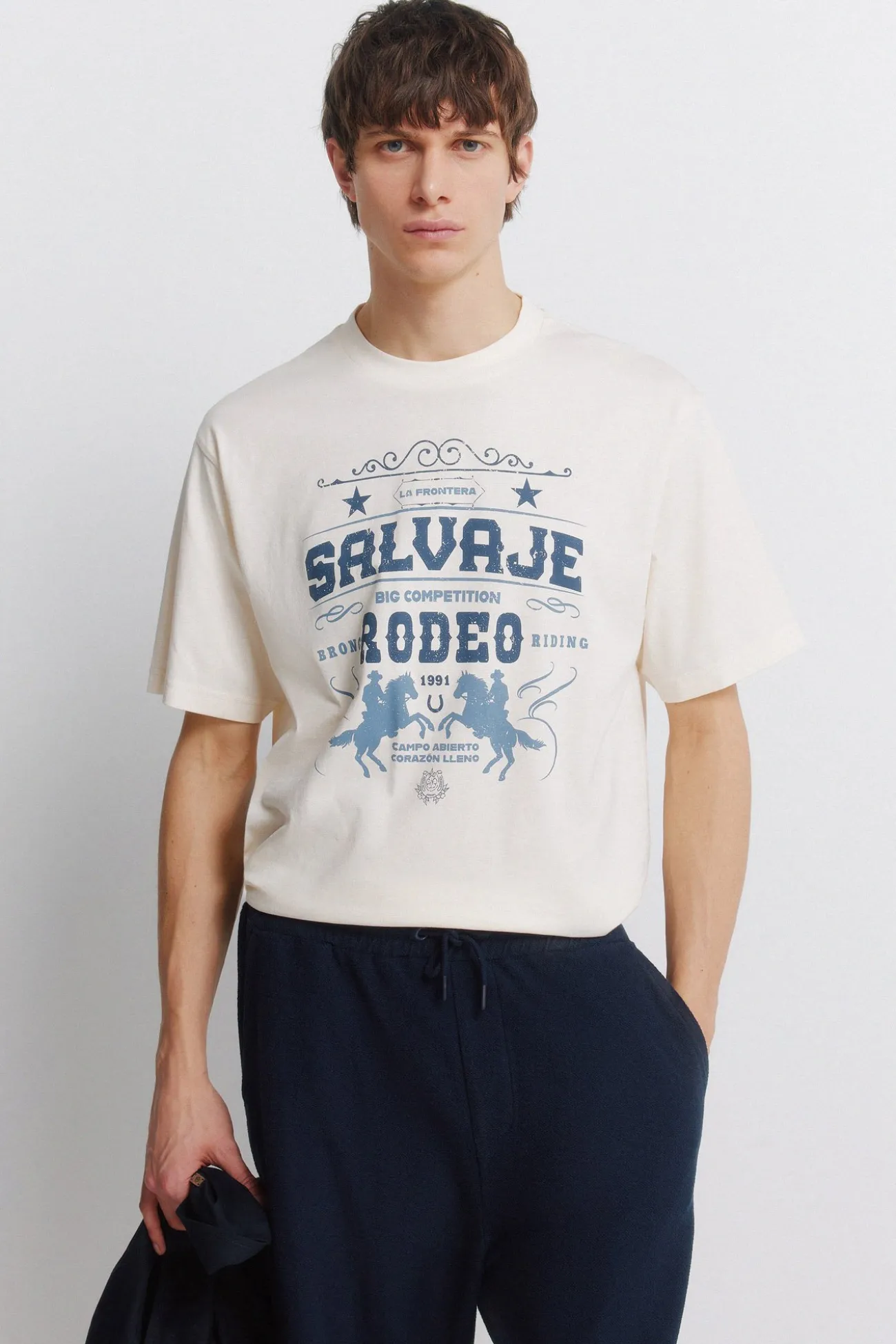 T-shirt sauvage
