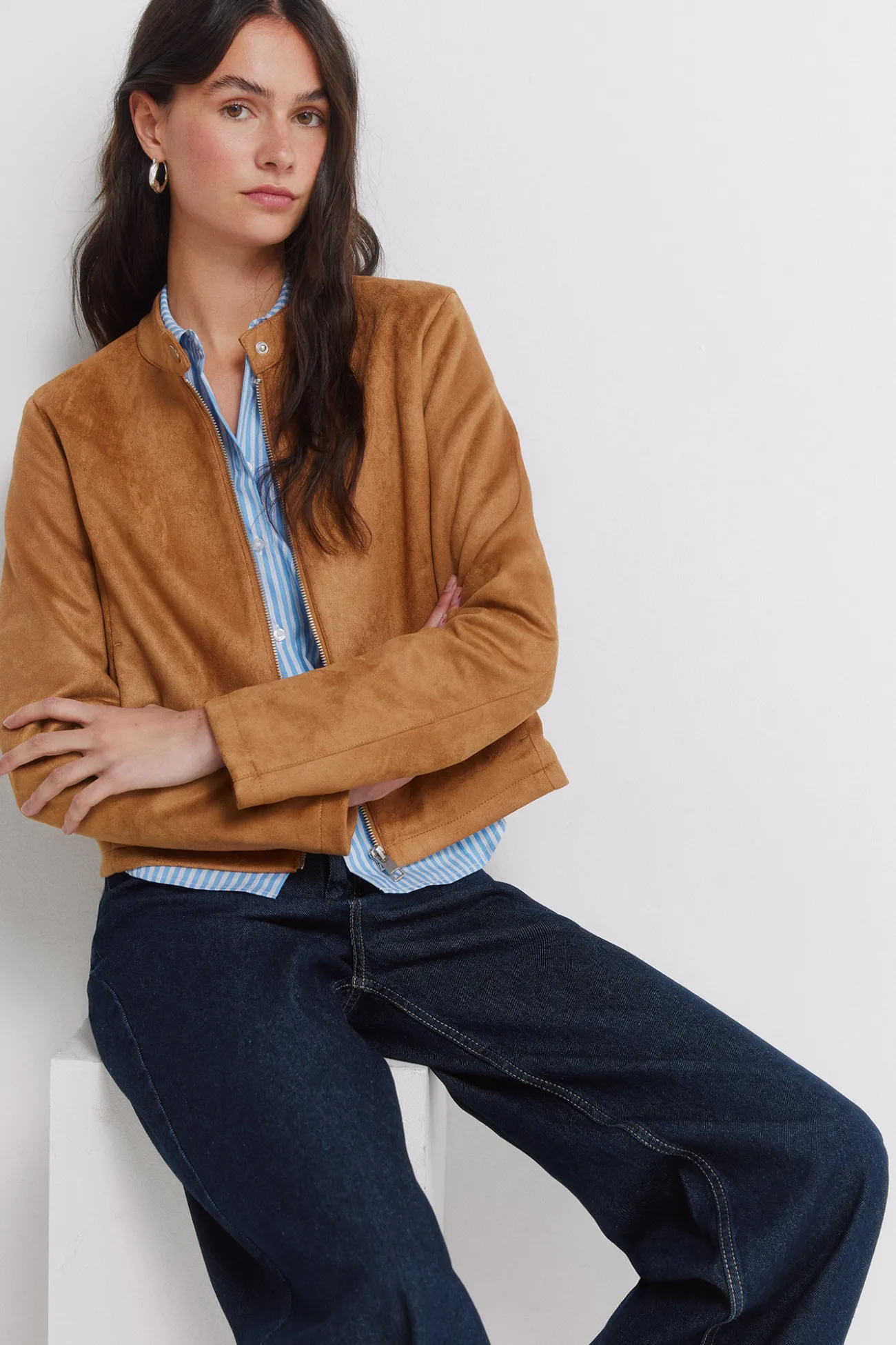 Veste courte en daim synthétique